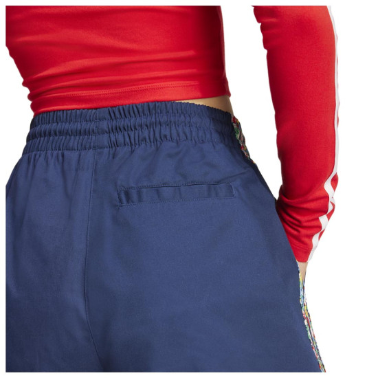 Adidas Γυναικείο σορτς adidas Originals x Liberty London 3-S Infill Shorts